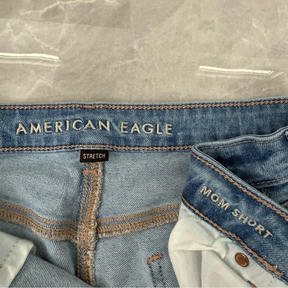 Women’s American Eagle Stretch Mom Short Denim Jean Shorts Plus Size 16 - Picture 12 of 14